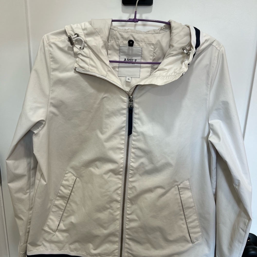 Aigle Gore-Tex Comfort and Performance Women's Off-White Athletic Jacket Size 36